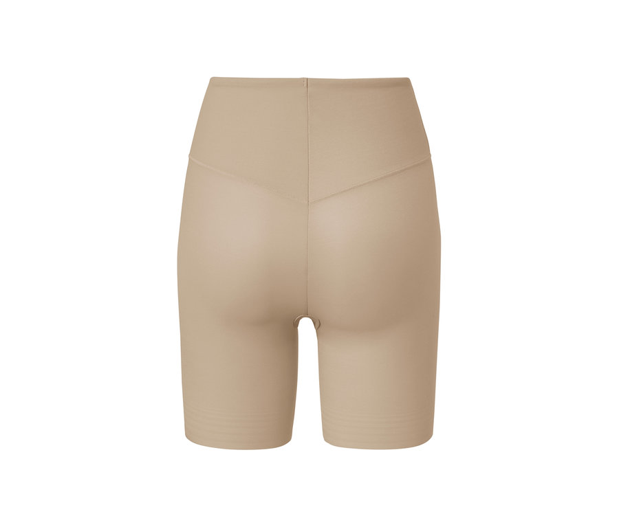 Detail einer hautfarbenen Bodyforming-Shorts.