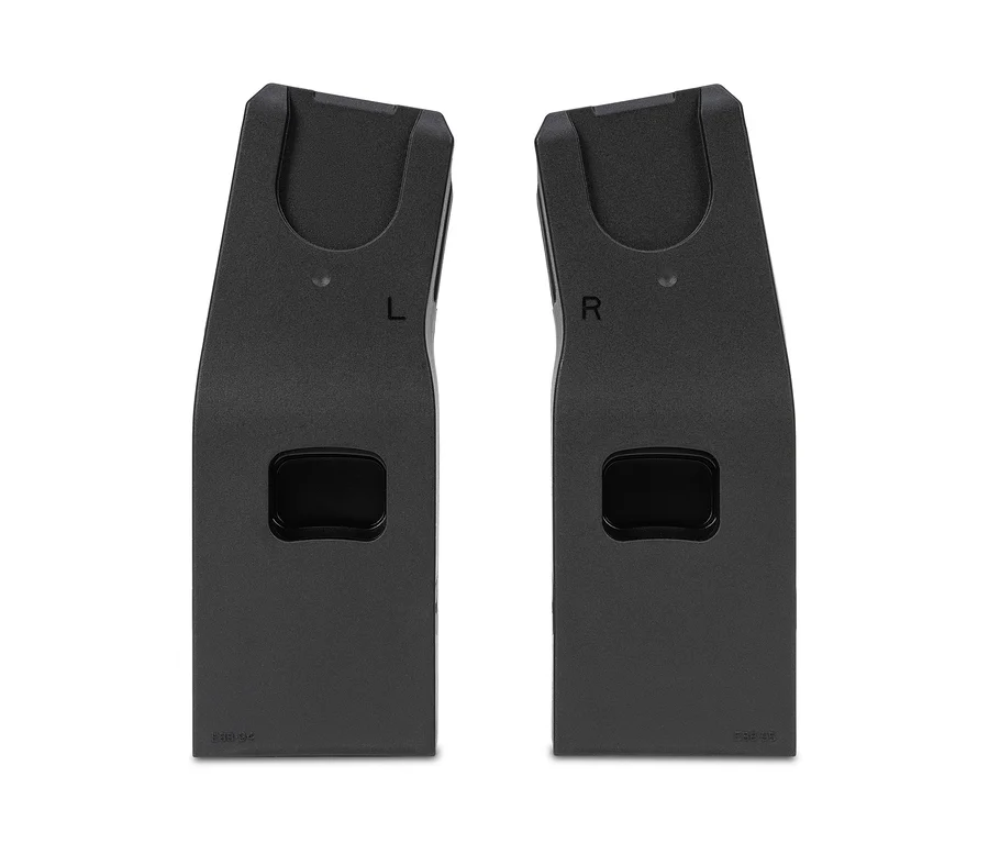 Zwei schwarze Osann Juntos Adapter für Babyschale, links und rechts, auf weißem Hintergrund.