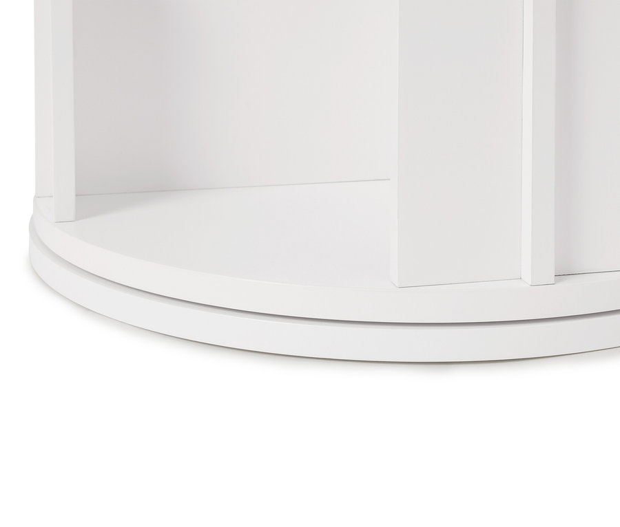 Detailansicht eines weißen, runden Regals.