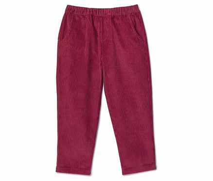 Burgunderfarbene Cordhose mit Gummizug und Taschen liegt auf weißem Hintergrund.