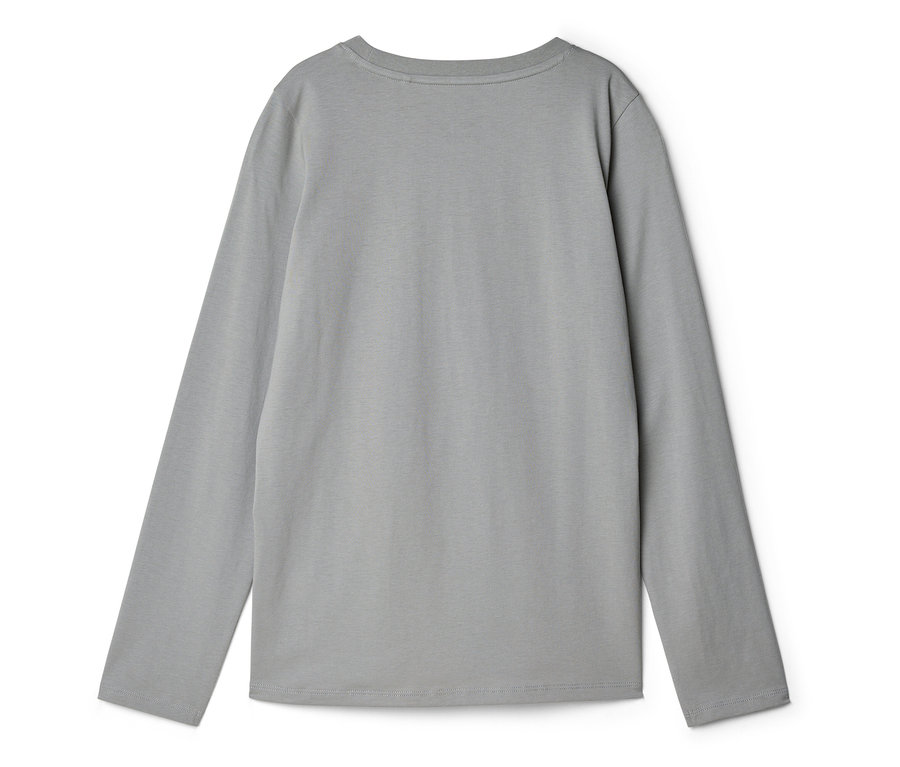 Graues, langärmeliges T-Shirt, von hinten fotografiert, liegt auf einem weißen Untergrund.