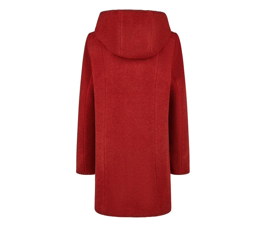 Roter Barbara Lebek Wollmantel mit Kapuze, von hinten gesehen.