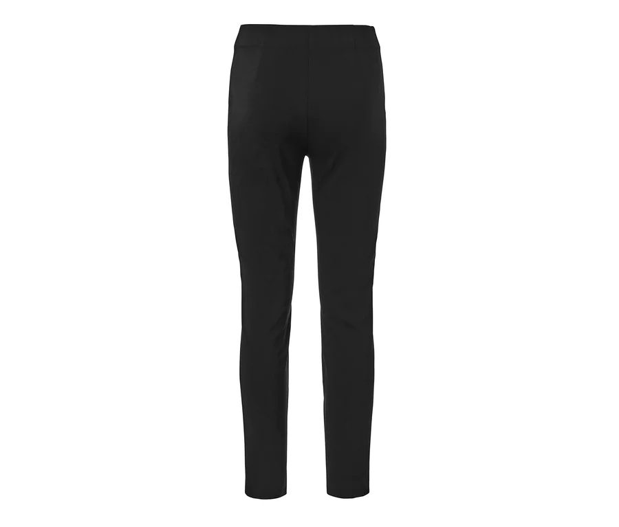 Detailansicht der Rückseite einer schwarzen Stretchhose.