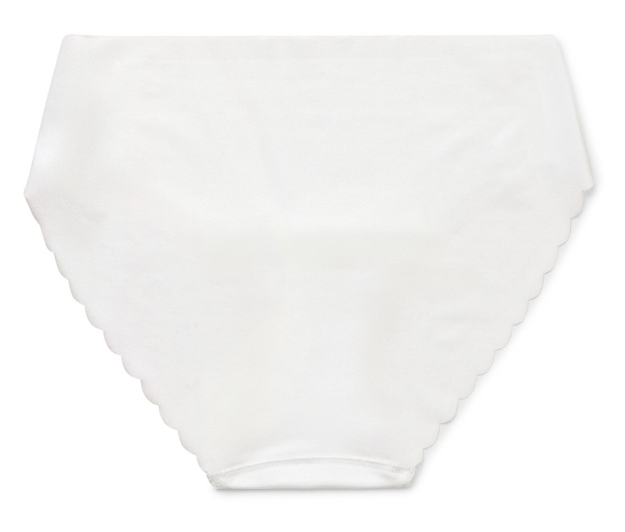 Weiße Unterhose mit gewelltem Rand.