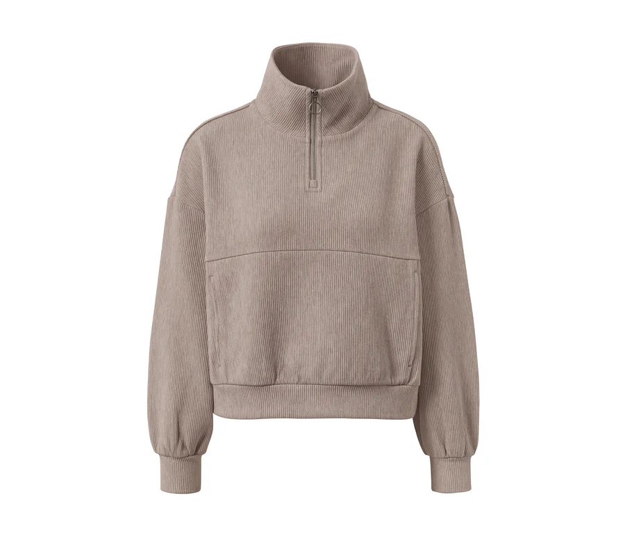 Beiger Sweatpullover mit kurzem Reissverschluss und Rippstruktur.