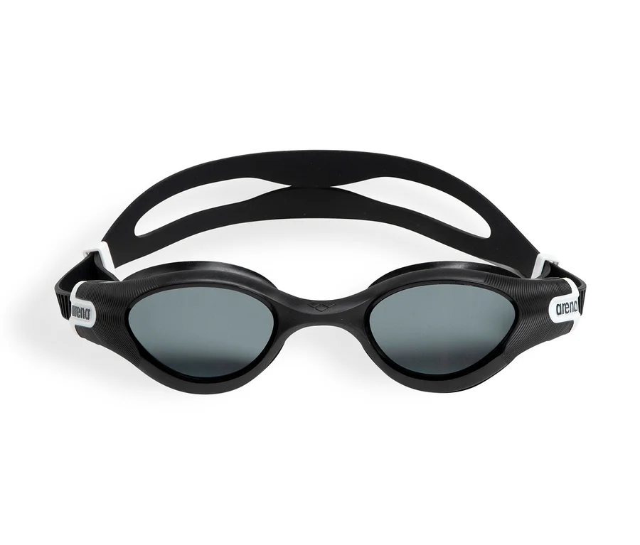 Schwarze arena Unisex-Schwimmbrille THE ONE PLUS auf weißem Hintergrund.