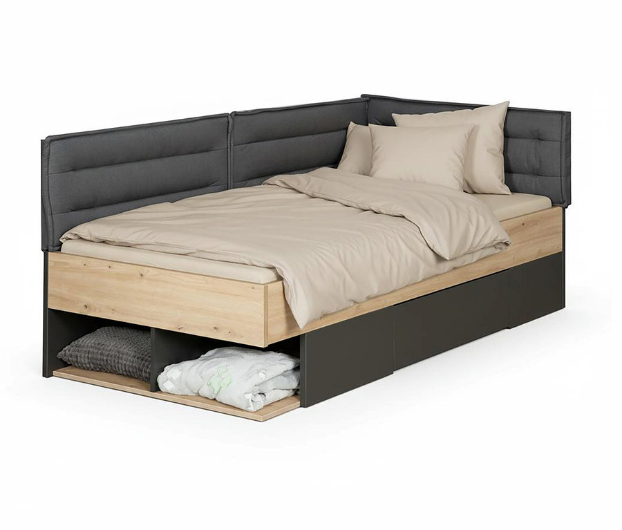 Roba Jugendbett »Marvin«, 90 x 200 cm mit hellbraunem Holzrahmen, grauer Polsterung und Bettwäsche in Beige.