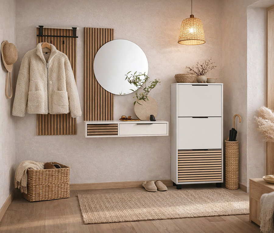 Flur mit Schuhkipper »Loft« mit 3 Klappen in Akustikplattenoptik, Garderobe, Spiegel, Teppich und Deko.
