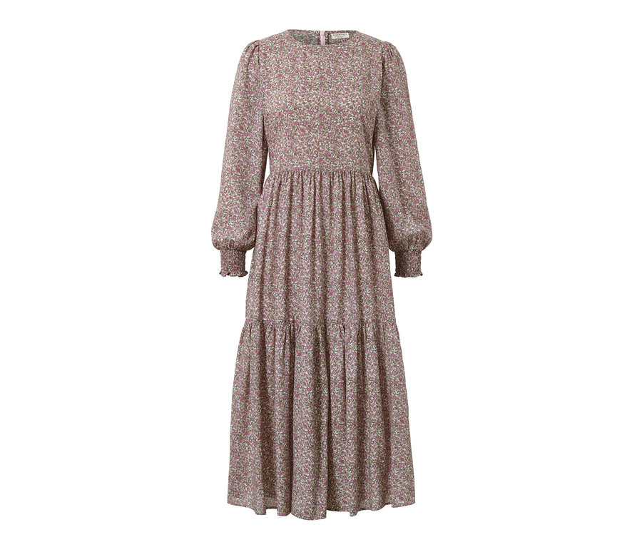 Ein florales Midi-Kleid mit langen Ärmeln.