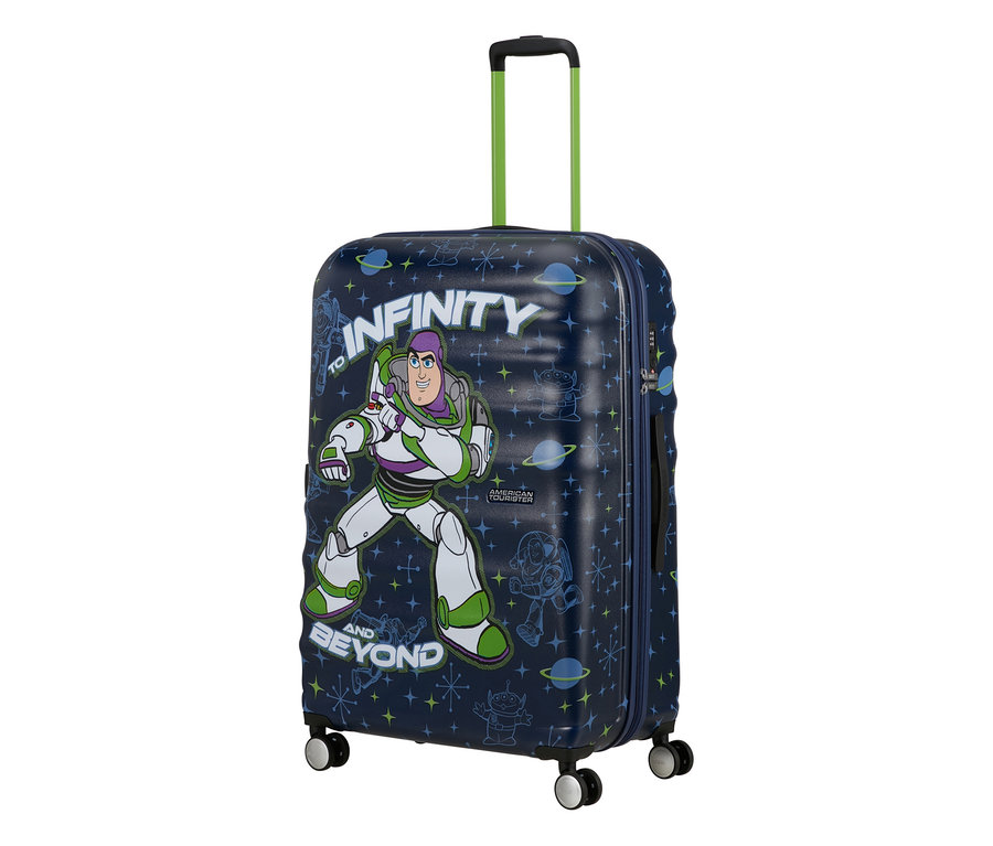 Dunkelblauer Koffer mit Buzz Lightyear, der Aufschrift "TO INFINITY AND BEYOND" und Weltraum-Motiven. Grüner Griff.