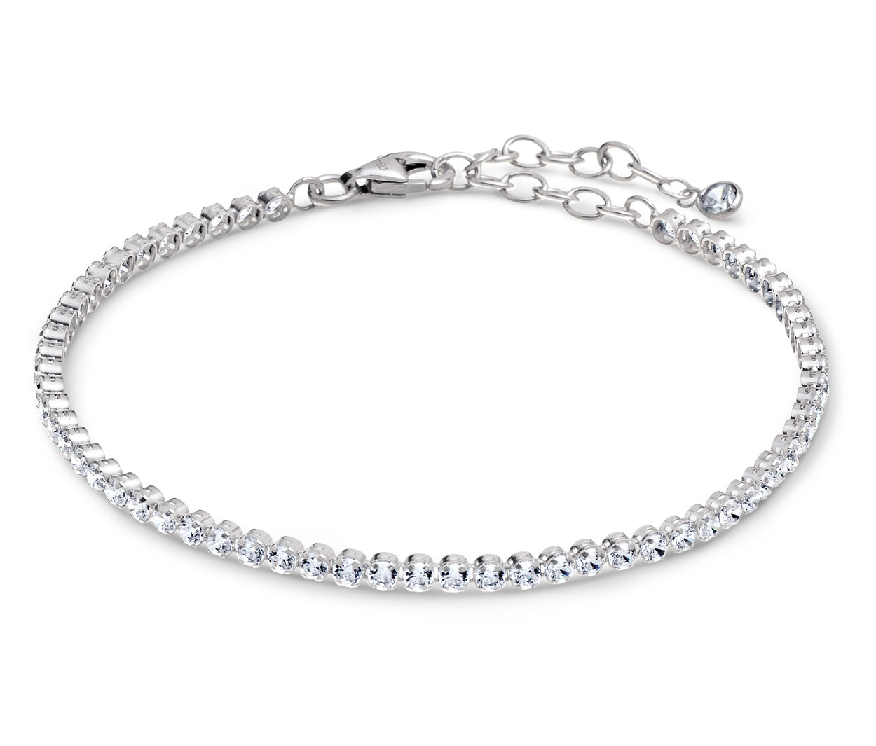 Silbernes Armband mit kleinen klaren Steinen auf weißem Hintergrund.