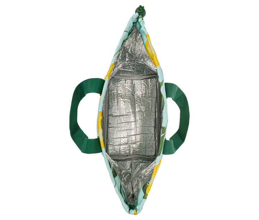 Geöffnete Kühltasche mit Zitronenmuster und grünen Henkeln, Innenseite silberfarben