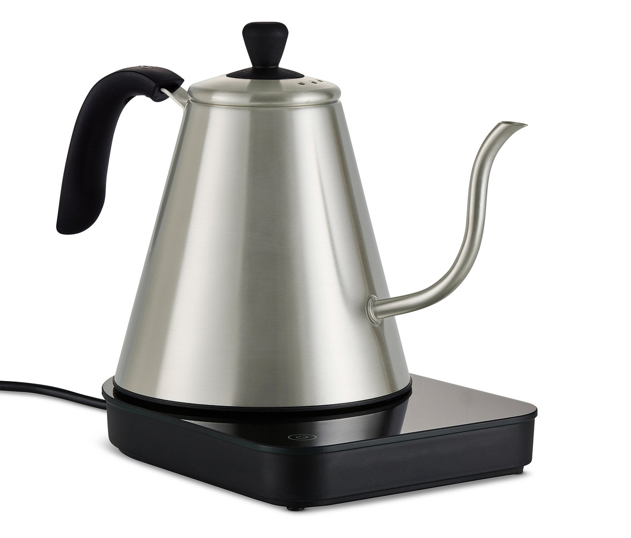 Ein elektrischer Schwanenhalskessel steht auf einer schwarzen Basis.