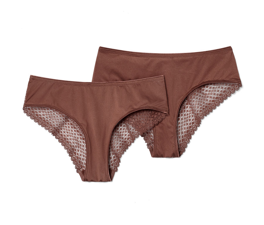 Zwei kastanienfarbene Brazilslips mit Spitze.