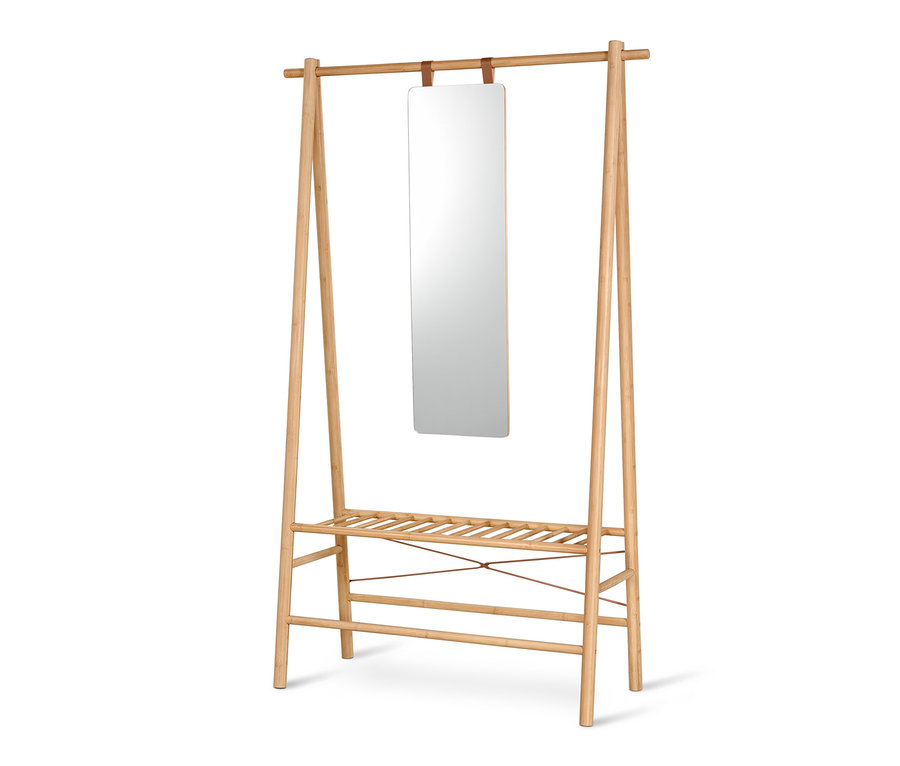 Freistehender Spiegel mit Holzrahmen und unterem Regal.