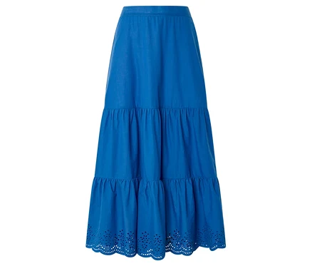 Blauer, gestufter Maxirock mit Lochmuster am Saum.