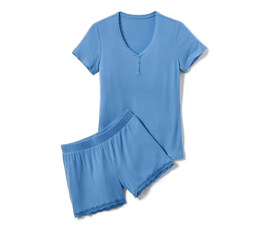 Blauer Shorty-Pyjama aus Rippe mit kurzen Ärmeln und Spitze.
