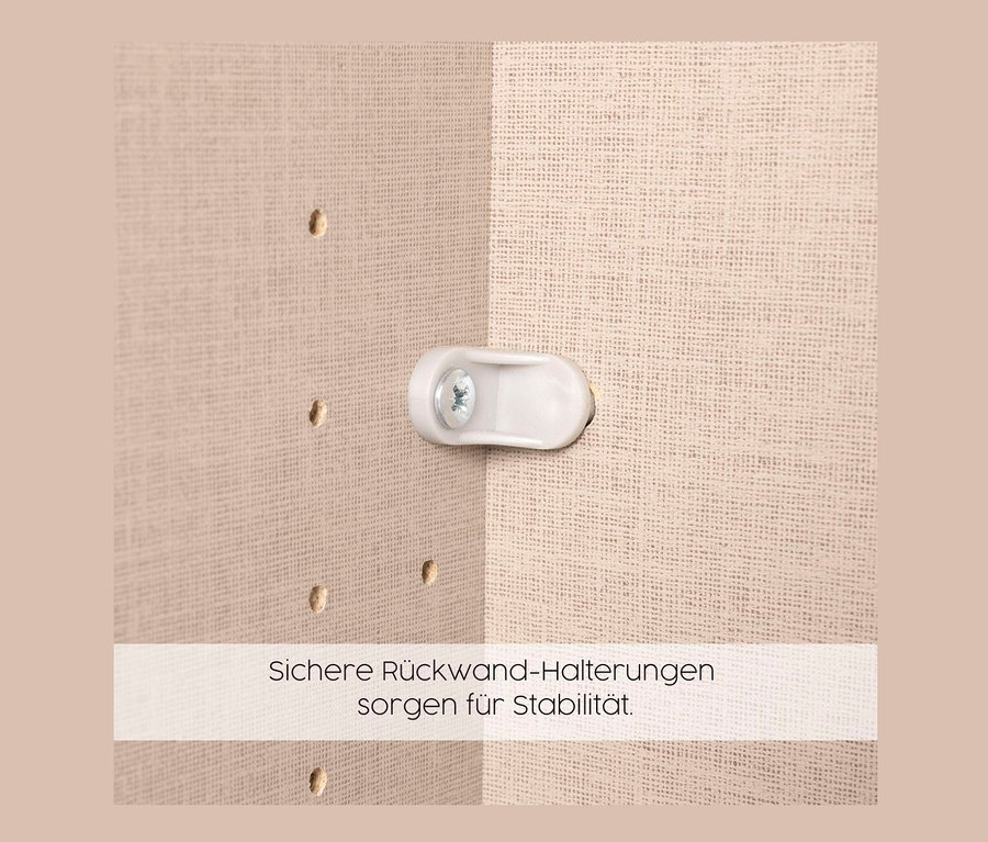 Detail einer Schrankecke mit einem Befestigungselement und dem rauch Kleiderschrank »Frieda«, beige, 4-türig, 4 Schubladen.