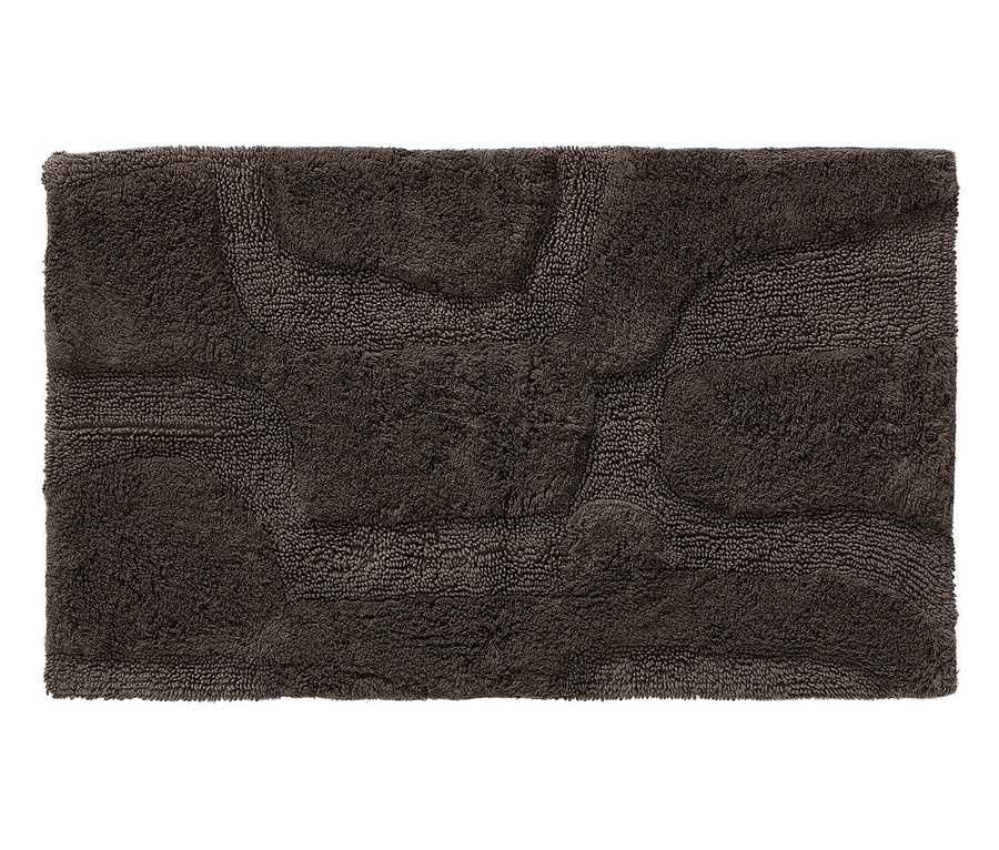 Ein brauner Badteppich liegt auf einem weißen Hintergrund.