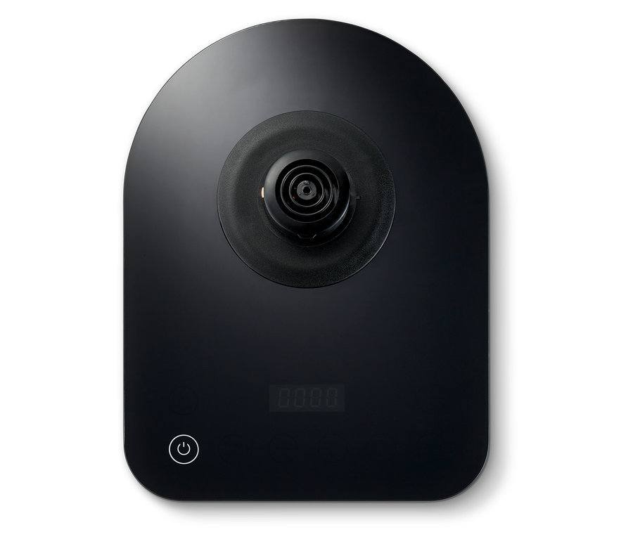 Detailaufnahme von oben eines schwarzen elektrischen Schwanenhalskessels.