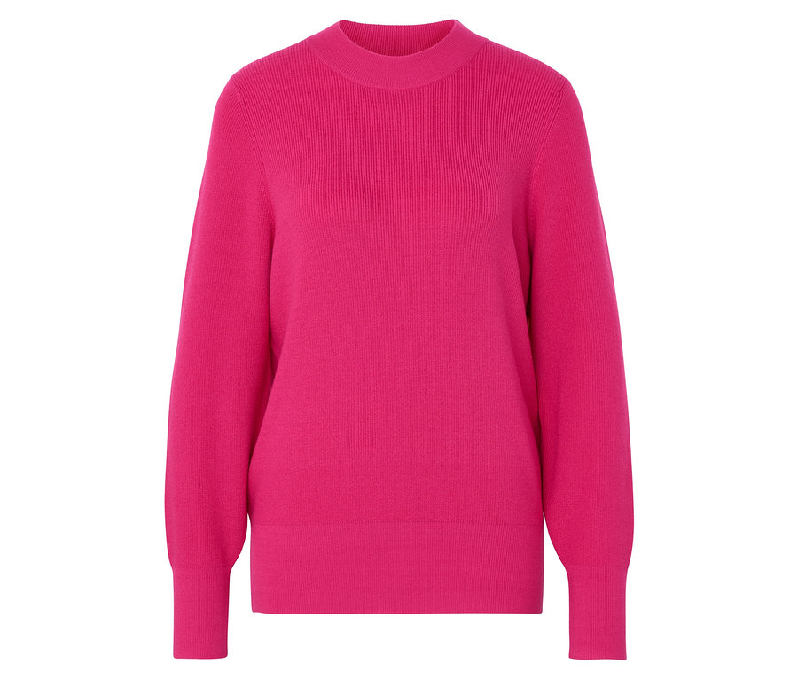 Detailaufnahme eines fuchsiafarbenen Pullovers mit langen Ärmeln und Rundhalsausschnitt.