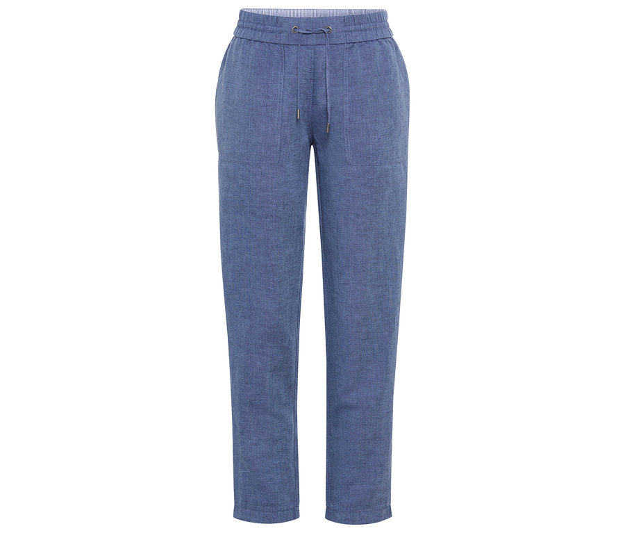 Eine einzelne Hose in blauer Farbe ist vor einem weißen Hintergrund zu sehen.
