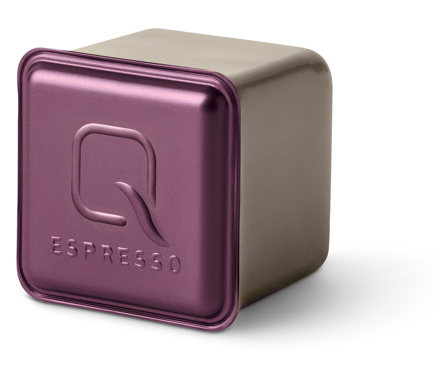 Eine Qbo Espresso ORO TOLIMA Kapsel.