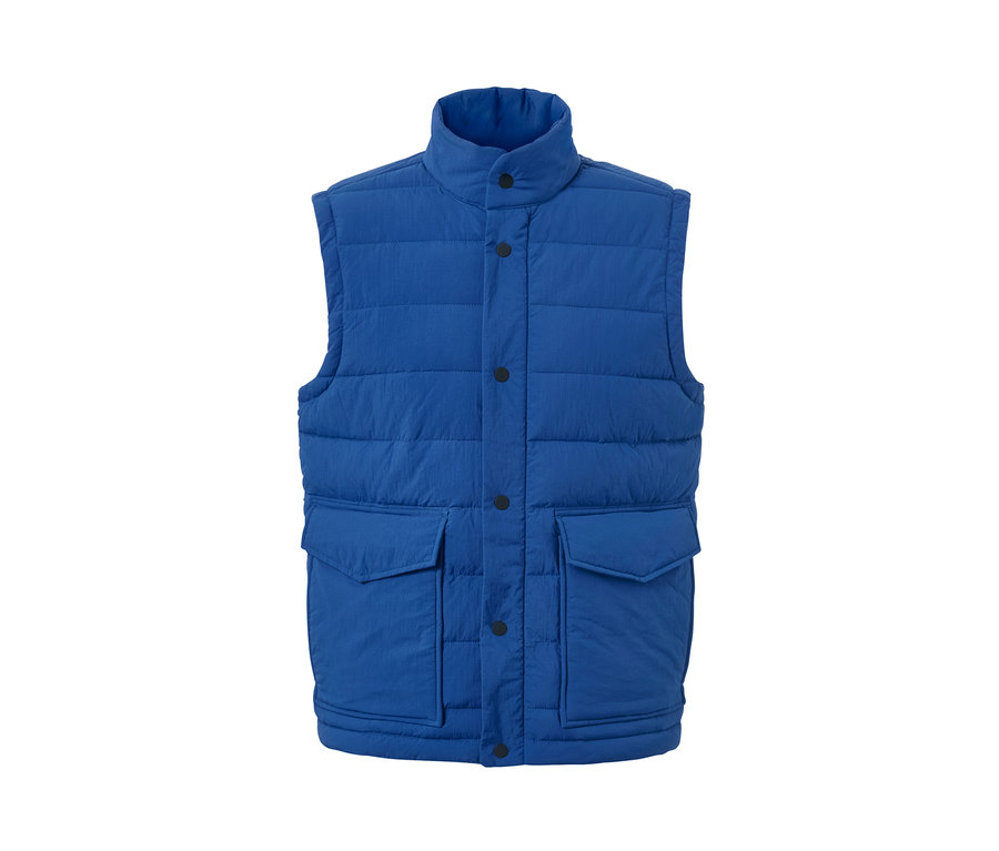 Blaue Steppweste mit Taschen.