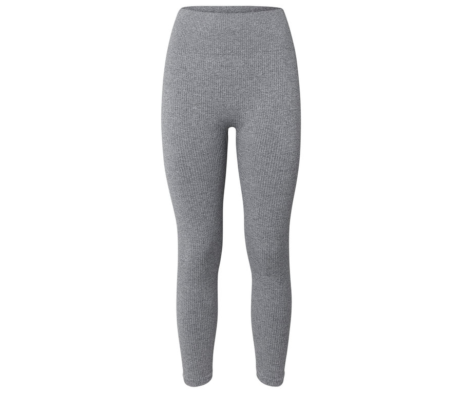 Graue gerippte Leggings auf weißem Hintergrund.