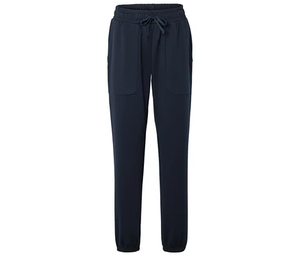 Blaue Jogginghose mit Kordelzug und Taschen.