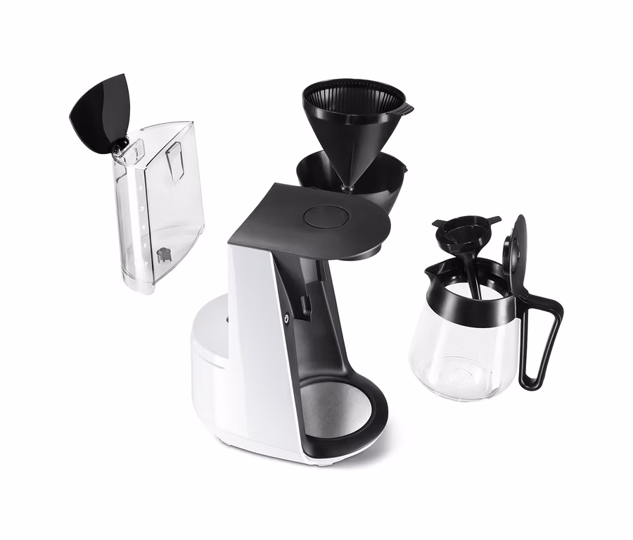 Weiße »Let's Brew« Filterkaffeemaschine mit abnehmbaren Komponenten.