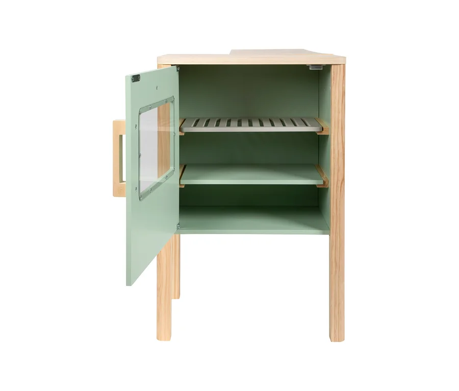 small foot Kaufladen und Kinderküche »fresh« aus Holz in Hellgrün und Naturholz, mit offener Tür und Regalböden.