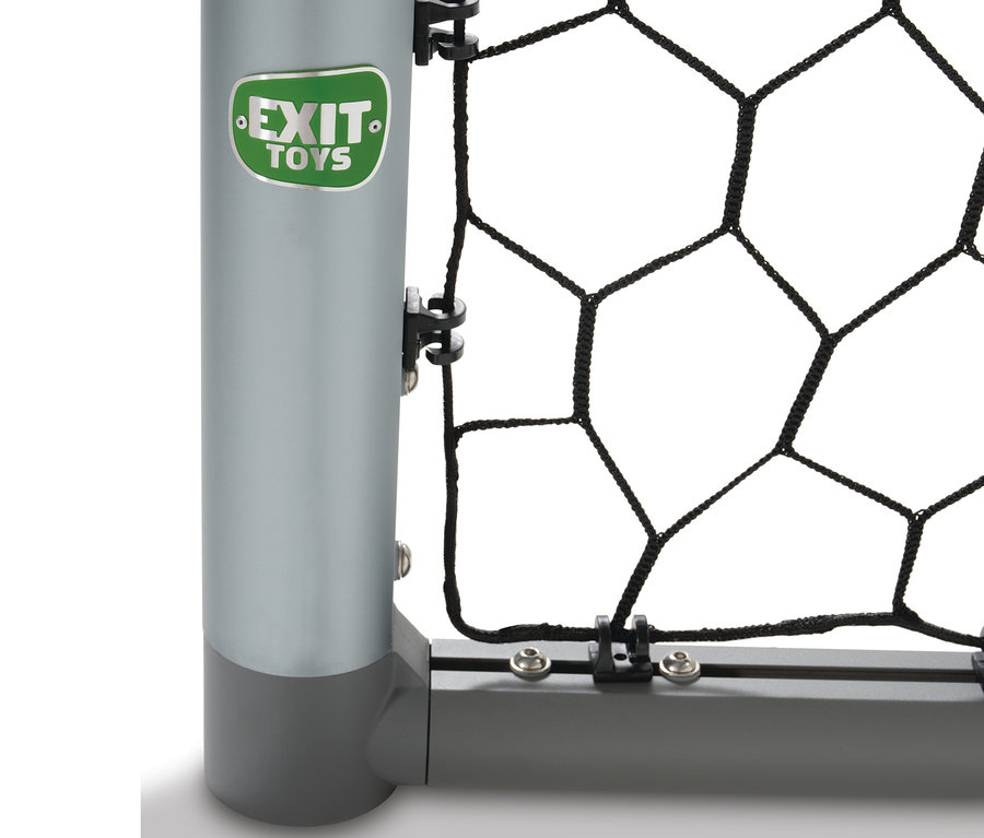 Detailaufnahme eines grauen EXIT Scala Fußballtors mit Netz.