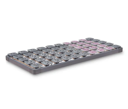 TEMPUR® »Premium Flex 500« Lattenrost mit grauen und rosafarbenen Federelementen auf weißem Hintergrund.