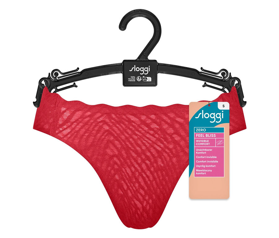 Rote sloggi ZERO Feel Bliss Festive High leg auf einem schwarzen Bügel.