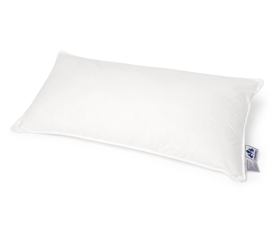 Ein weißes irisette® Wasserkissen liegt auf einem weißen Hintergrund.